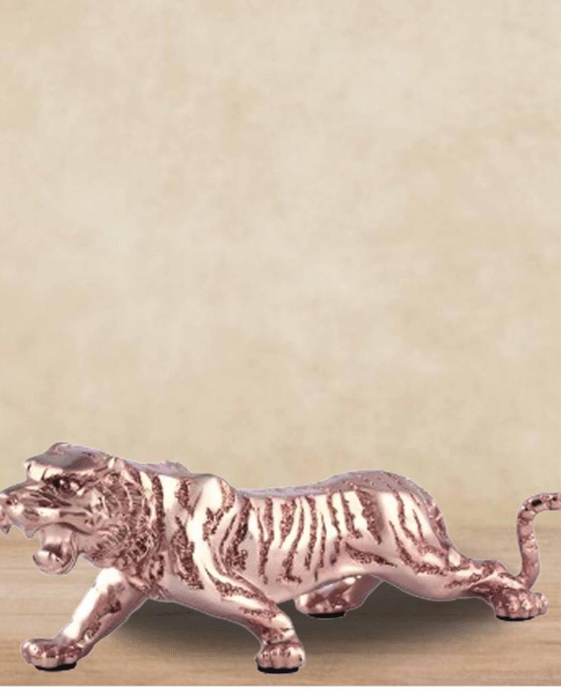 EXCLUSIVE FIGURE - 27581