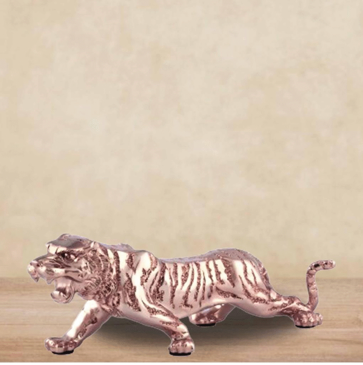 EXCLUSIVE FIGURE - 27581