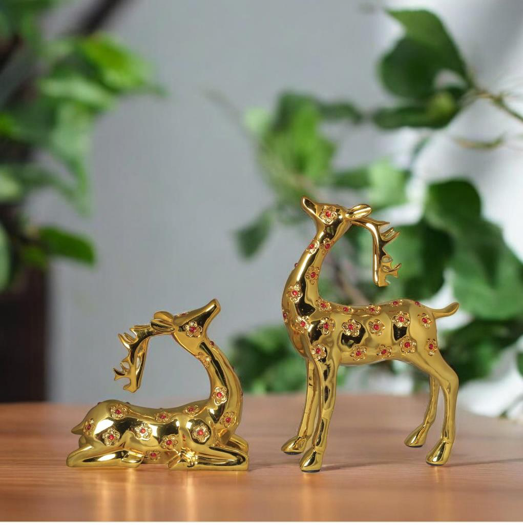 EXCLUSIVE FIGURE - 38025