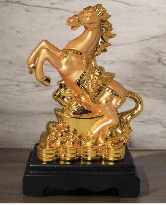 EXCLUSIVE FIGURE - 38123
