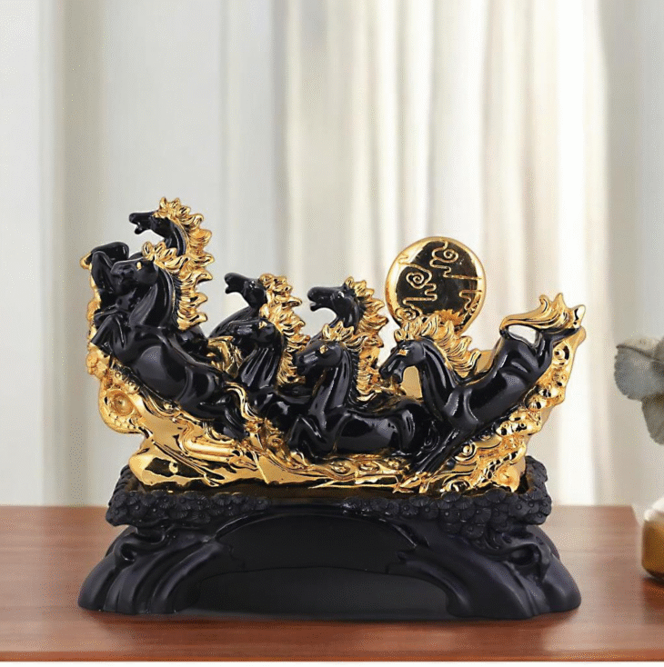 EXCLUSIVE FIGURE - 38178
