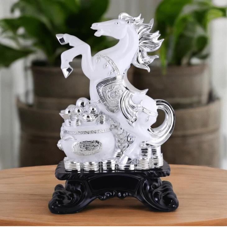 EXCLUSIVE FIGURE - 38188