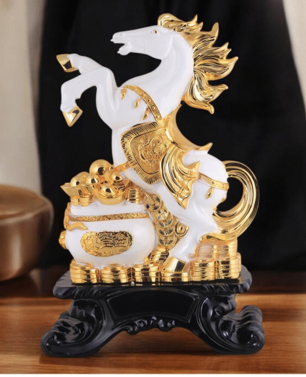 EXCLUSIVE FIGURE - 38189