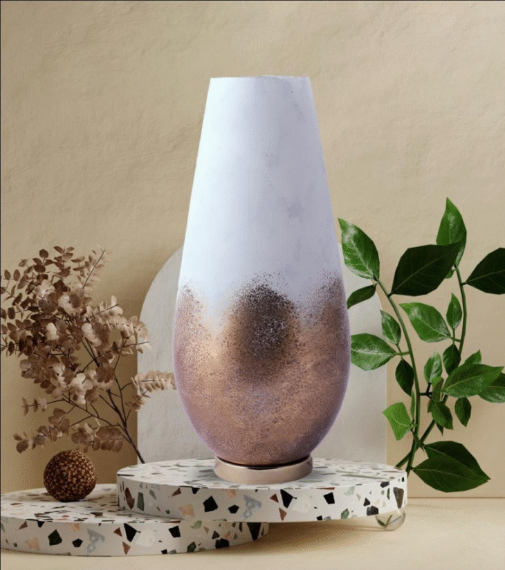 FLOWER VASE - 27508